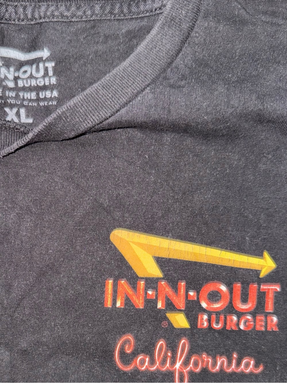 IN-N-OUT Black Short Sleeve Logo Tee - Picture 2 of 4
